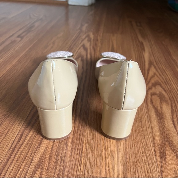 Kate Spade Nude Patent Dana Glitter Broach Pump - Picture 5 of 11